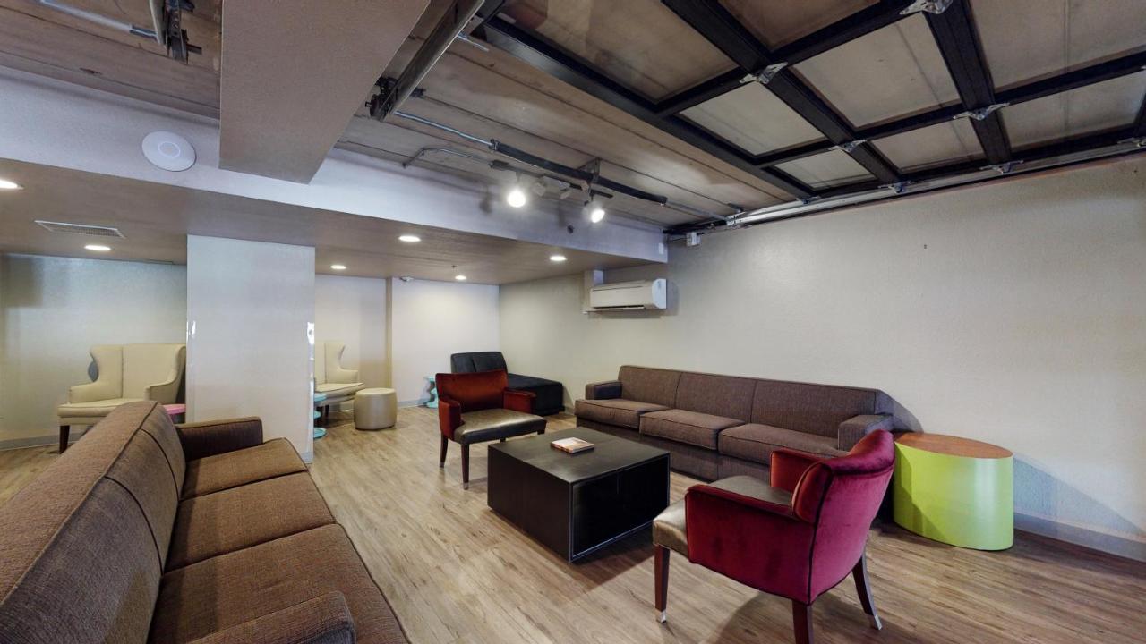 Aggieland Boutique Hotel 大学城 外观 照片